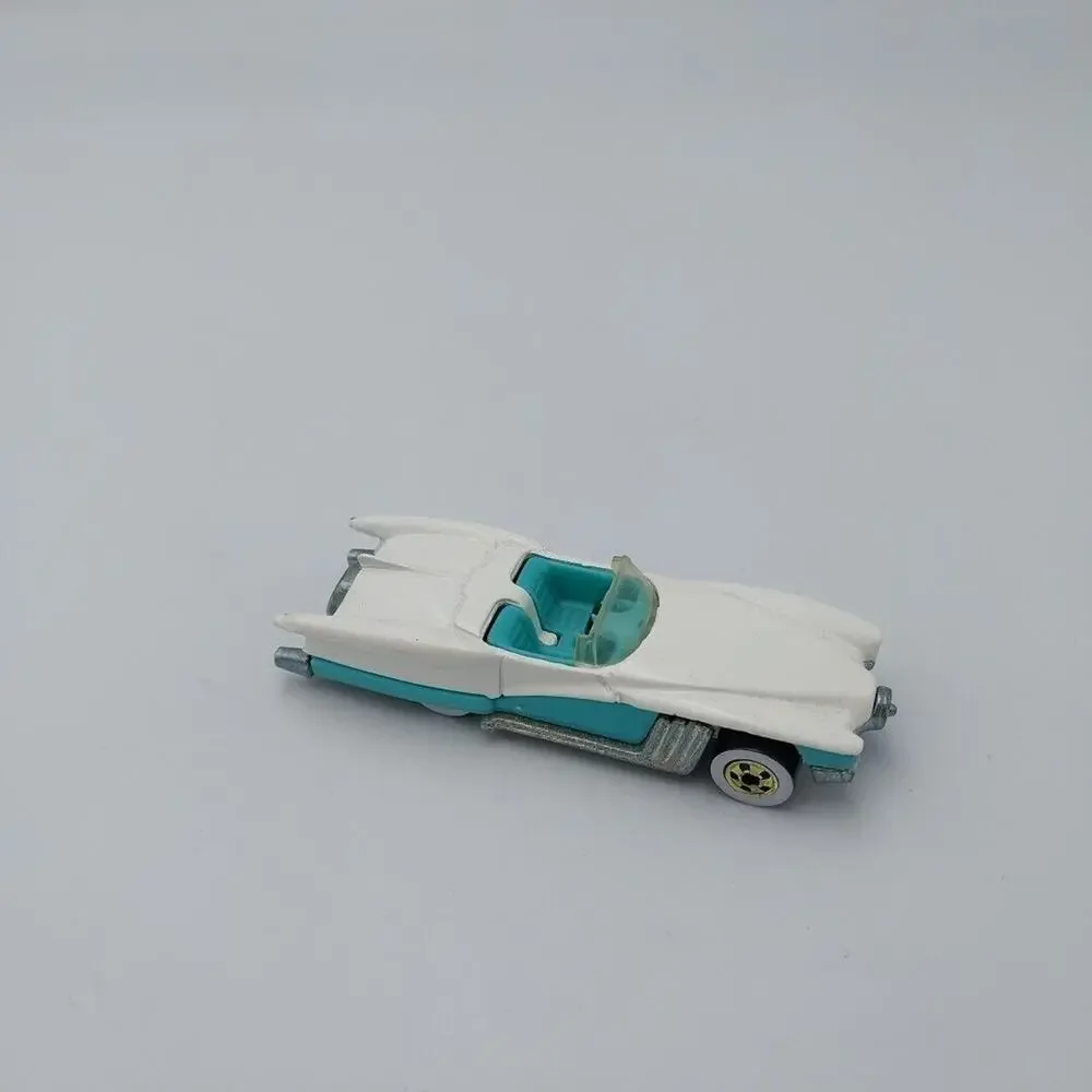 Vintage 1990 Hot Wheels Street Beast Studebaker Convertible White Walls Malaysia